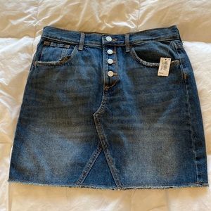 NWT Old Navy Jean skirt